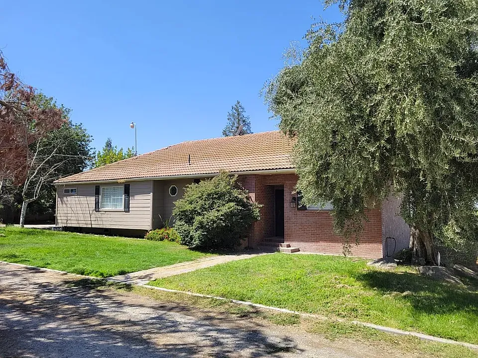 21636 Avenue 18 1/2