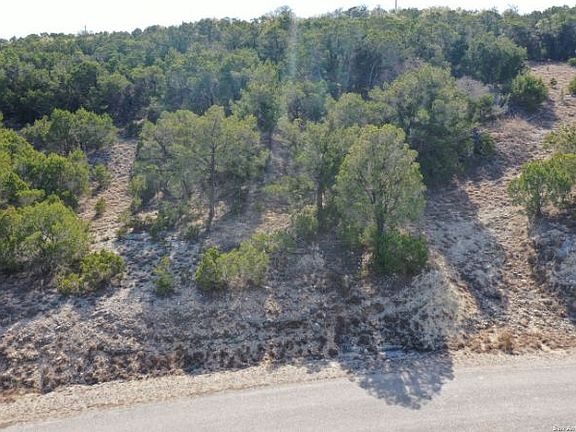 3rd image of 211 Prairie Tea Ln