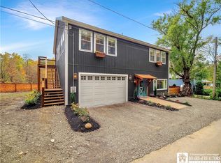10 N Water St, Westfield, NY