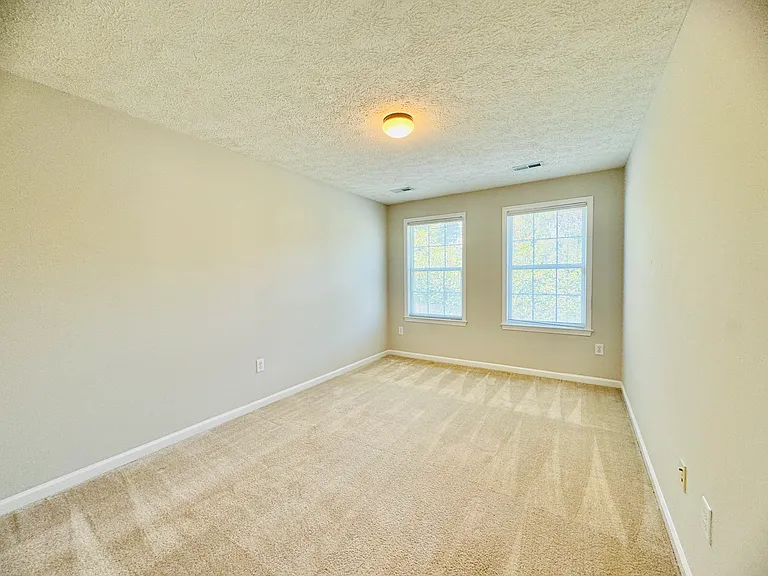 52 Lightfoot Dr — Photo 25