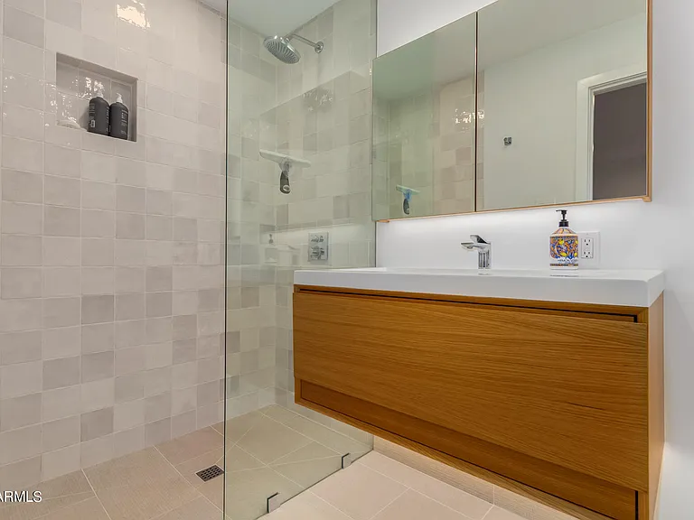 5222 N Saddle Rock Dr — Photo 22