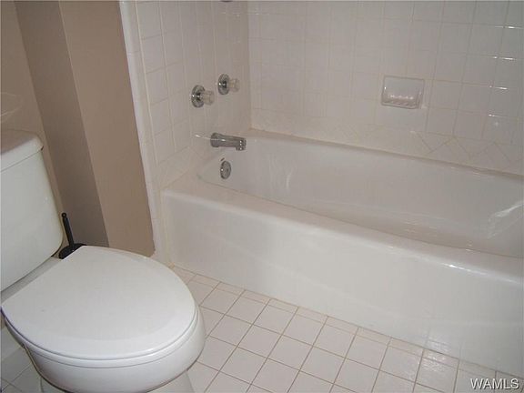 5th image of 1731 Ozier Dr