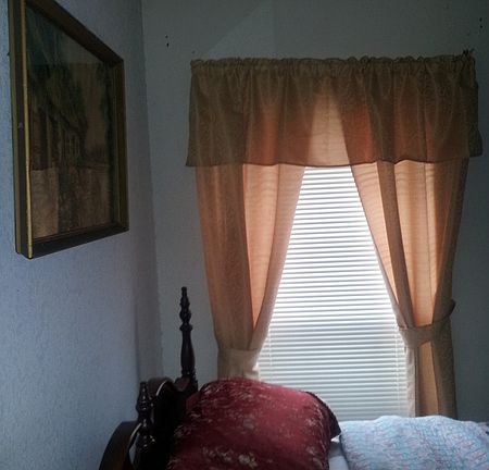 2nd image of 5704 Pinson St