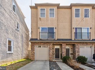 373 Delmar St, Philadelphia, PA 19128