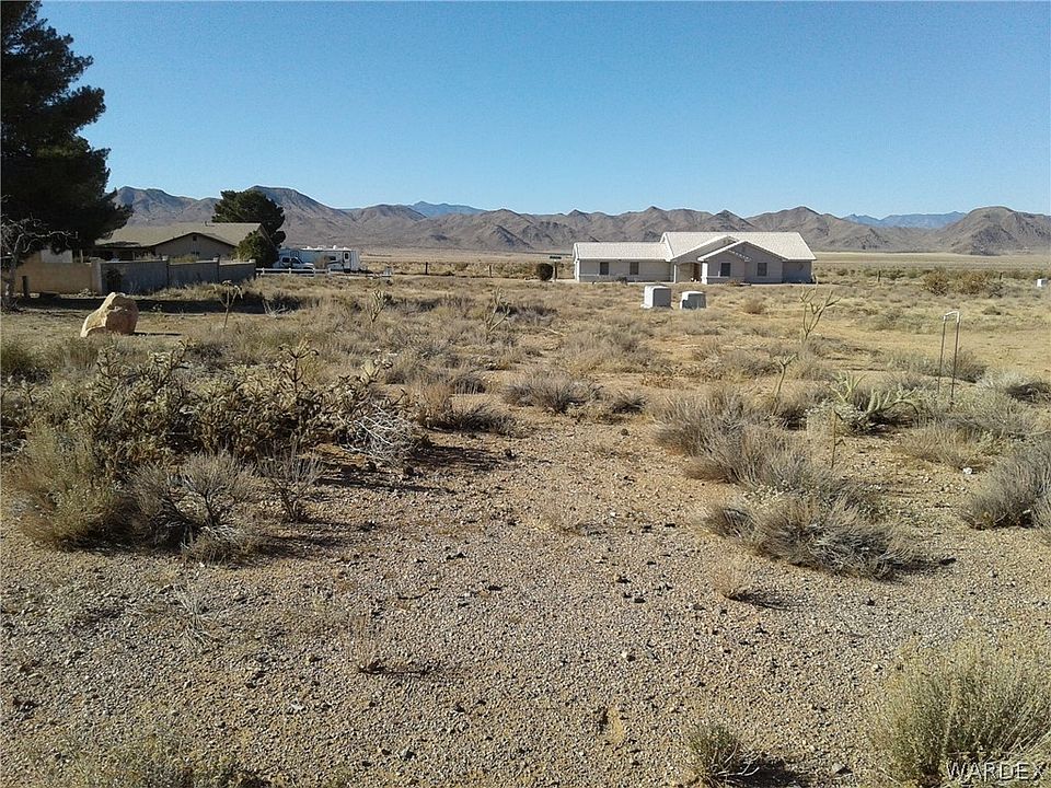 1st image of 9805 N Whipple Drive