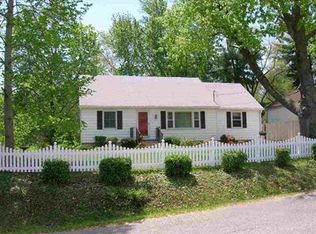3200 Folz Ln, Evansville, IN 47720