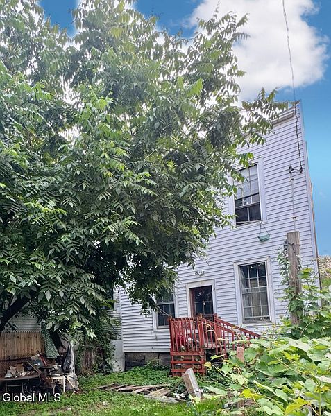 3rd image of 172 Congress Street