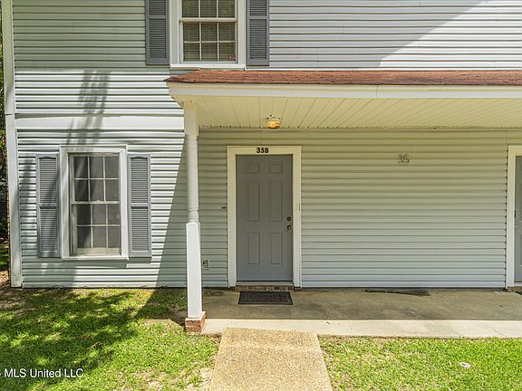 3rd image of 35B Northtown Rd