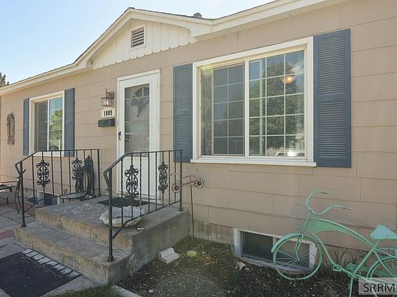 3rd image of 1009 Vine Ave