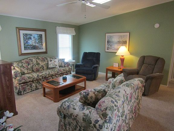 4th image of 1701 W Commerce Ave #80