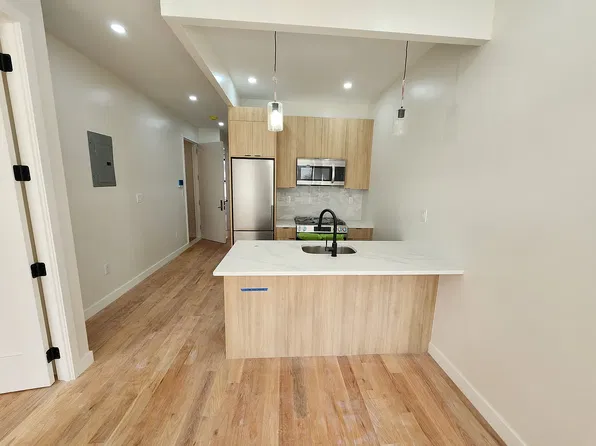 1112 Bedford Ave #2, Brooklyn, NY 11216
