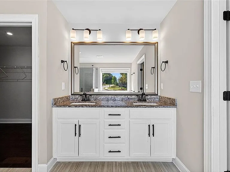 3047 Mountain Shadow Way — Photo 29