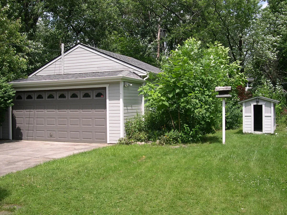 backyard - 3343 Bradford Rd