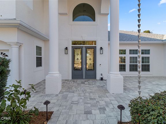 5th image of 8127 N Lagoon Dr