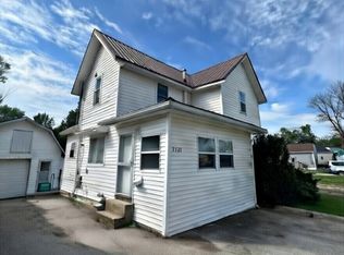 2231 5th Ave, Marion, IA 52302