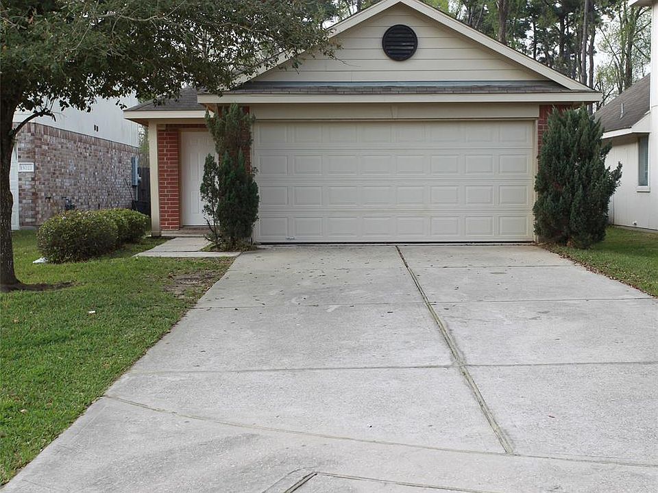 1st image of 15718 Kiplands Bend Dr