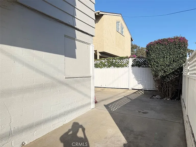 531 Catalina St — Photo 5