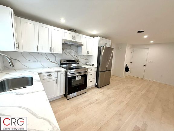 2nd image of 9 Dwight St #2