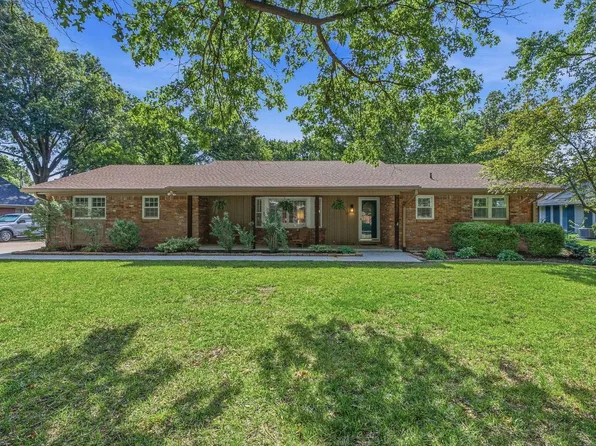 610 N Rutland St, Wichita, KS 67206