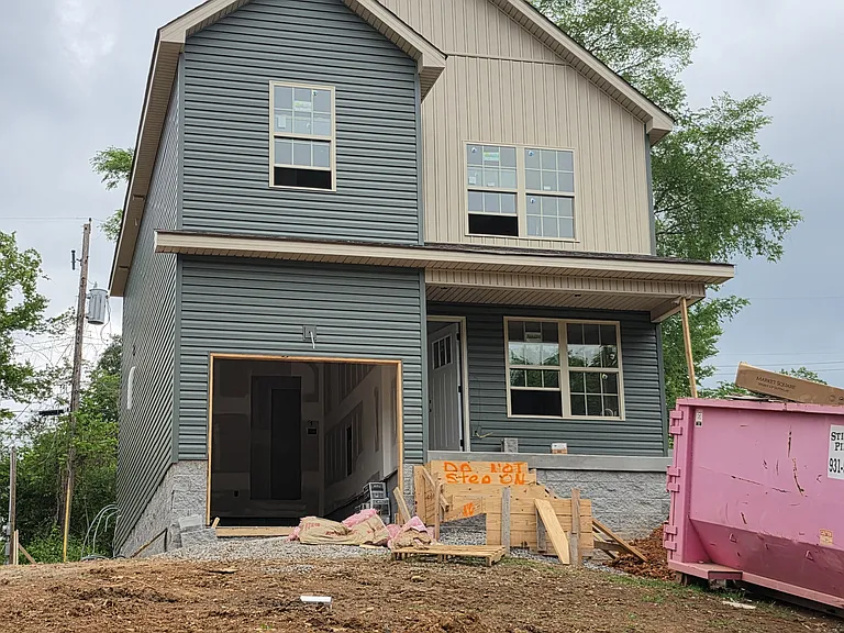 941 Woody Hills Dr — Photo 3