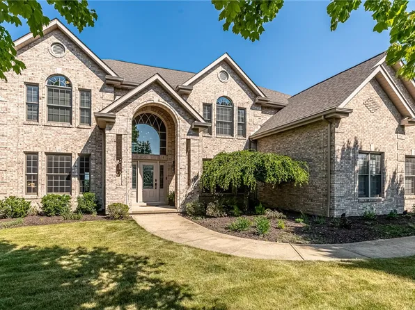 8006 Falcon Ct, Gibsonia, PA 15044