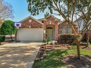 32335 Summer Park Ln, Conroe, TX 77385