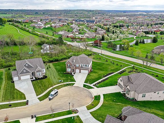 2nd image of 7760 Tylers Valley Dr #8