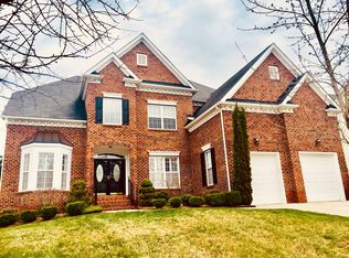 3319 Grandeur Rd, Charlotte, NC 28269