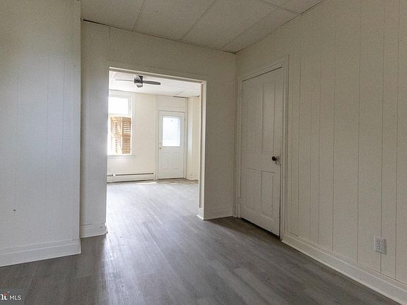 5th image of 47 Walton St