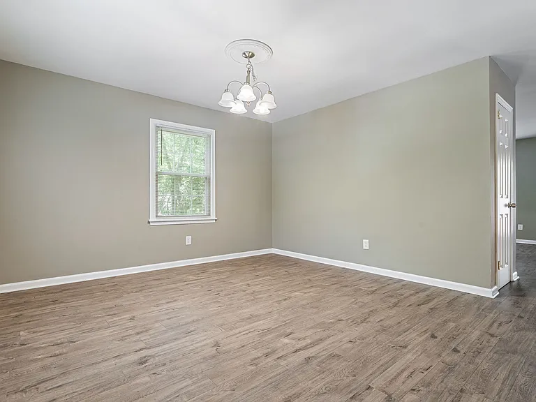 3212 Westbrook Dr #100 — Photo 11