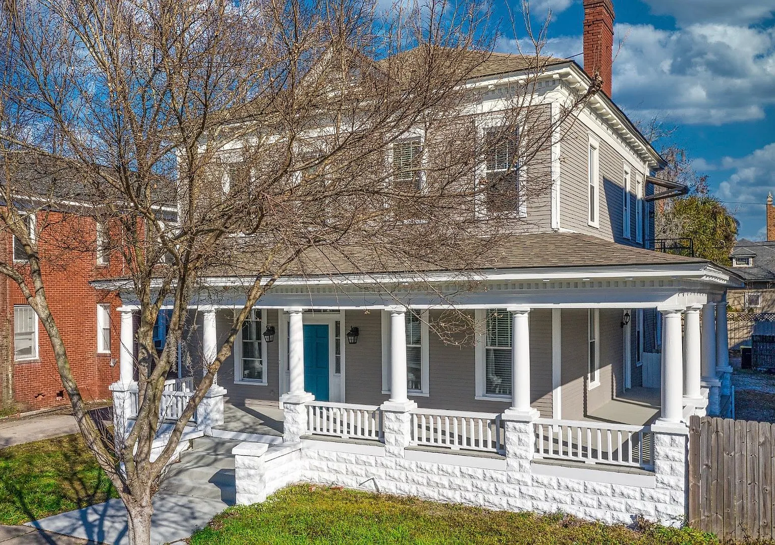1016 E Anderson St — Photo 1