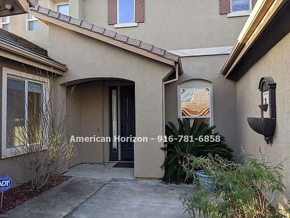 2nd image of 6453 Sonora Pass Way