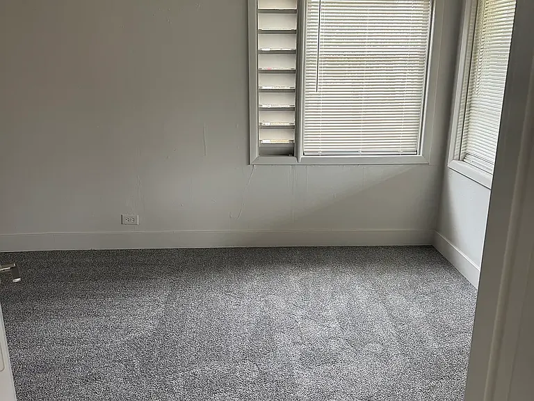 2820 E 8th St #2820 — Photo 10