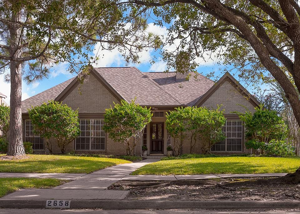 1st image of 2658 Concord Dr