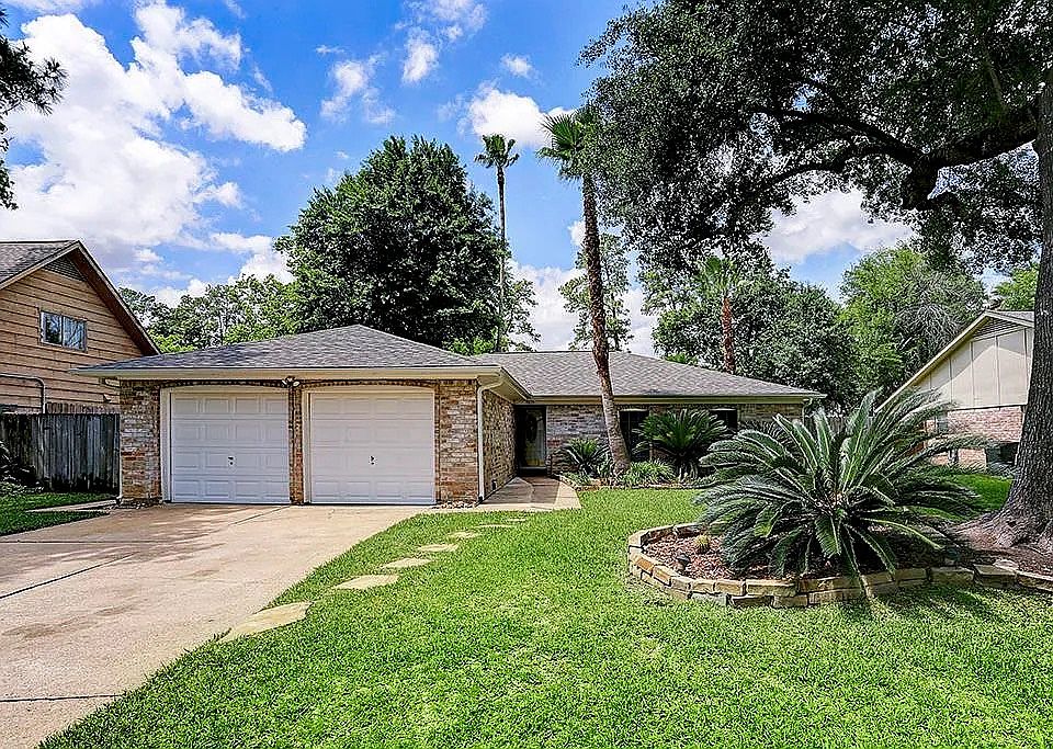 1st image of 9610 Ballin David Dr