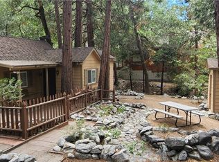9373 Quercus Ln, Forest Falls, CA 92339