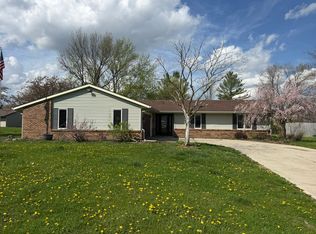 13717 Ridgeview Ct, Grabill, IN 46741