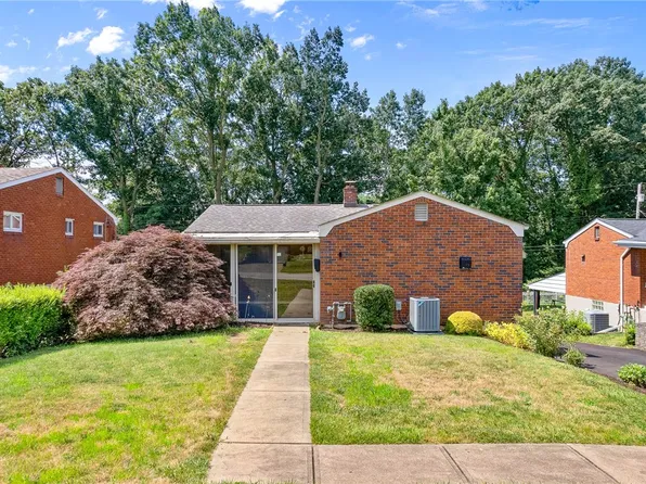 3470 Brickley Dr, Pittsburgh, PA 15227