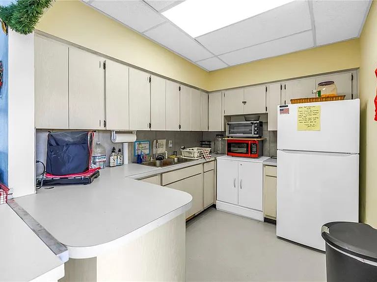 9224 Mission Oaks Blvd — Photo 45