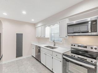 807 Valley Rd, Crestview, FL 32539