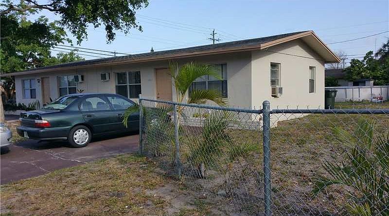 1st image of 2104 NW 27th St