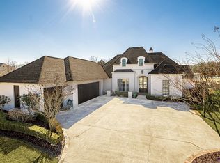 14413 Memorial Tower Dr, Baton Rouge, LA 70810