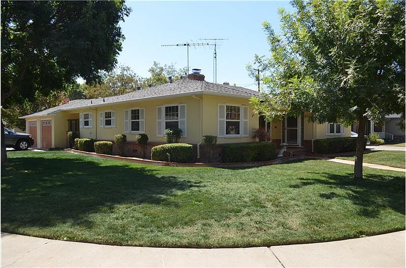 1st image of 14 Casa Linda Dr
