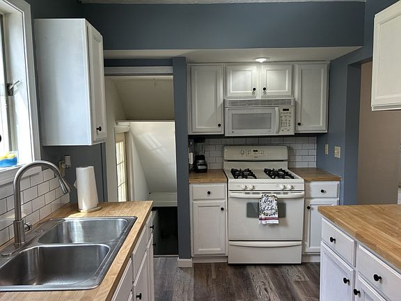 5th image of 731 W Elm St