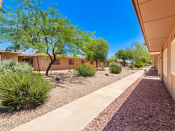 3rd image of 13651 N 109TH Avenue