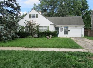 724 N Loomis St, Naperville, IL 60563