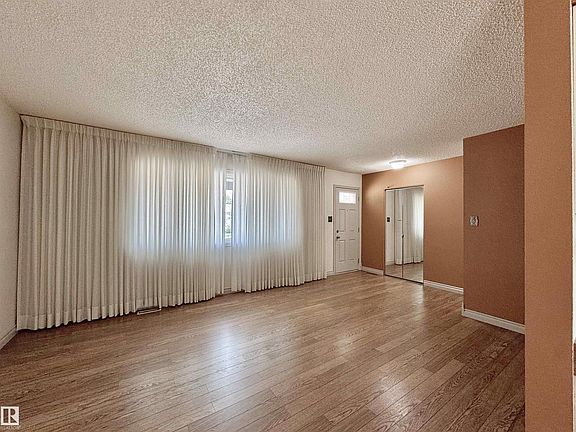 4th image of 795 Birch Ave