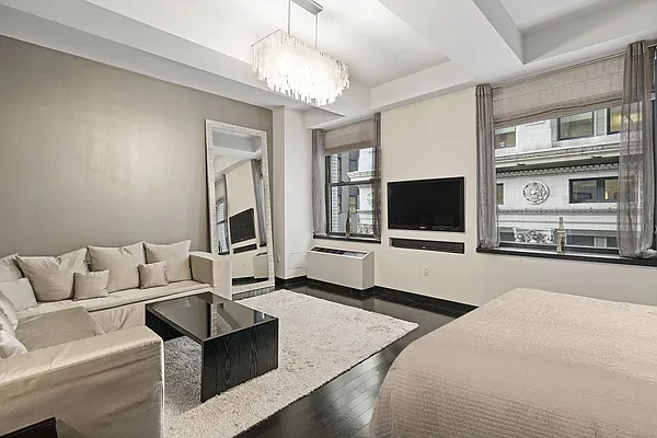 Rented by Compass | media 5