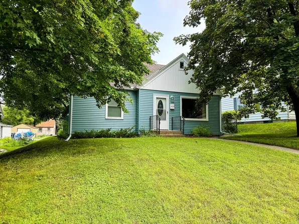 619 E Summit Ave, Fergus Falls, MN 56537