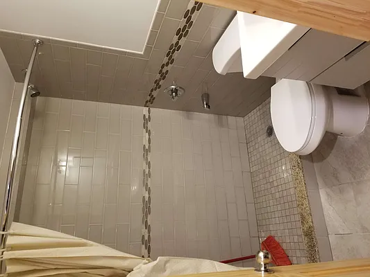 Rented by Virtual Real Estate | media 3